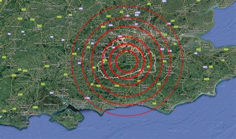 earth tremor today uk.